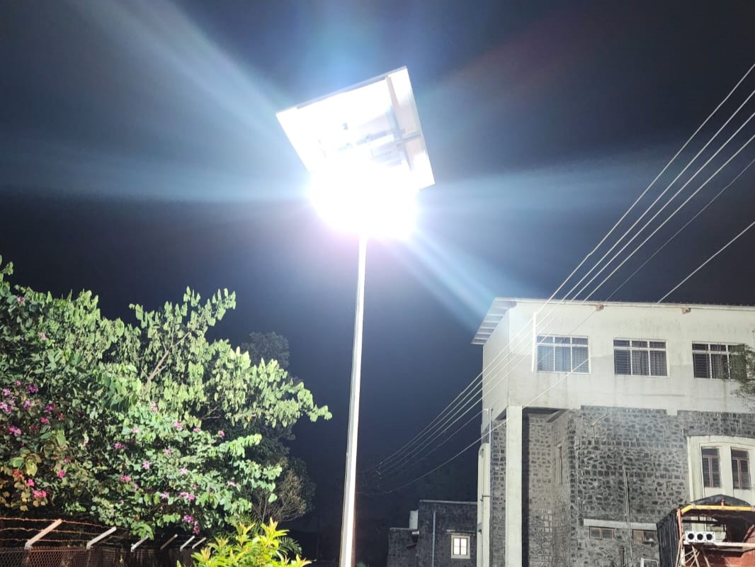 Solar Highmast Light installed at Pravara College (Loni) - Gallery Image 2
