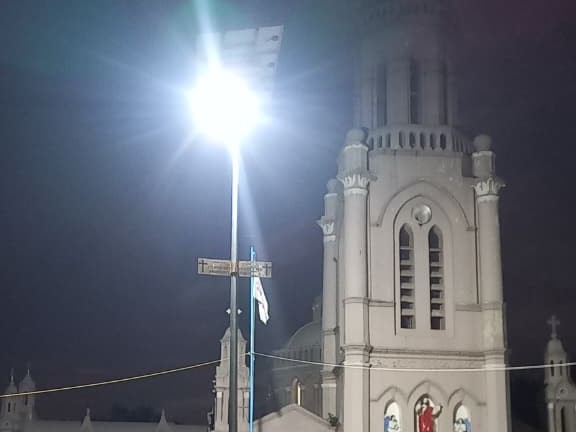 Solar Highmast light system - Gallery Image 6