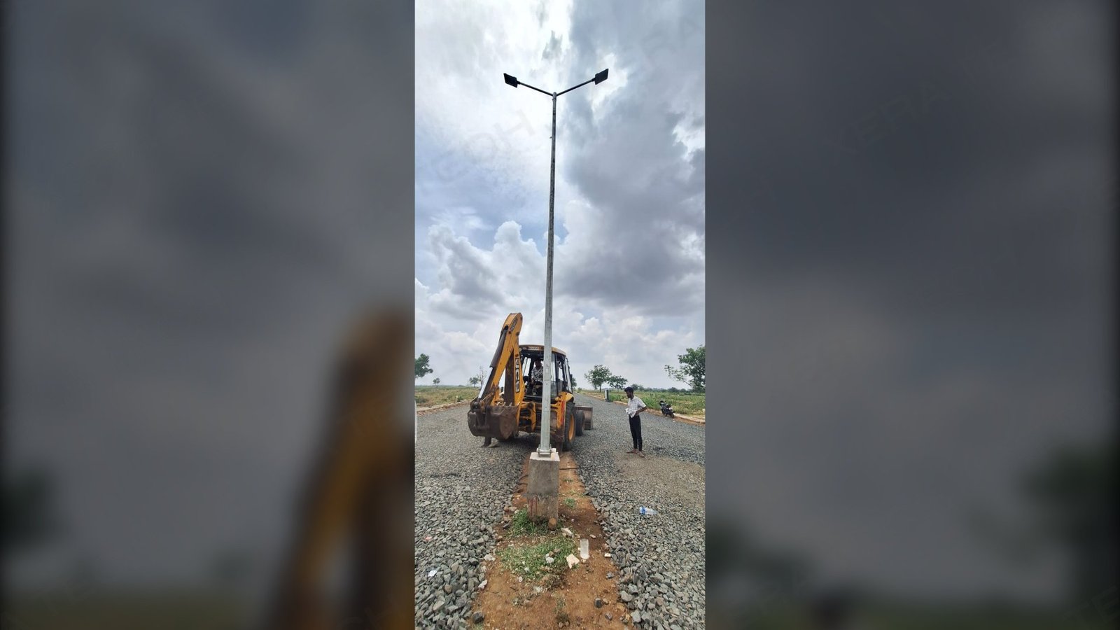 Street Light Installation at Jagat Circle Kalaburagi thumbnail 3