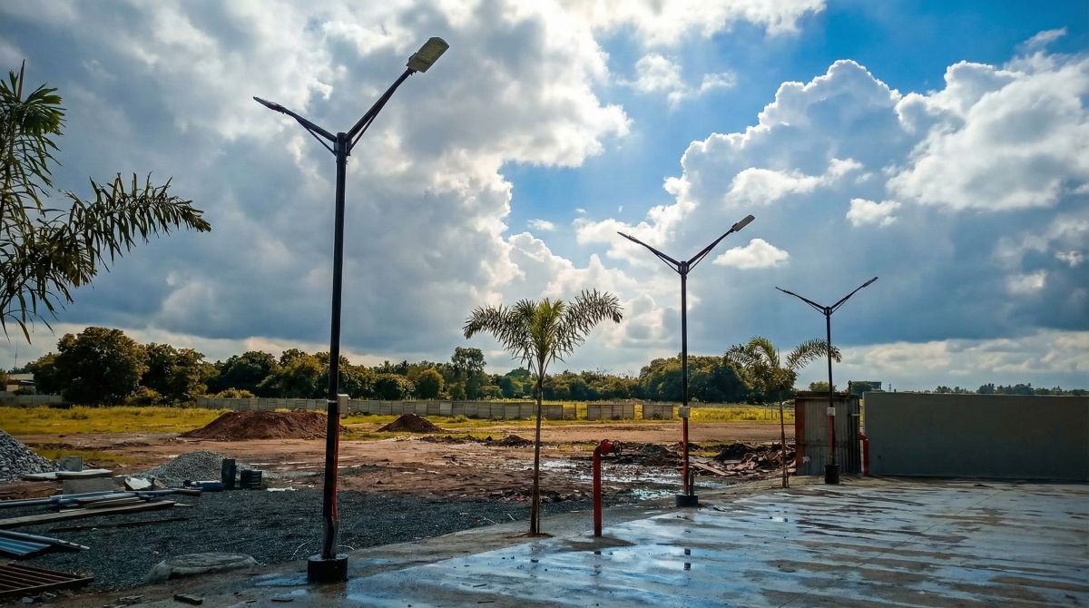 Double Arm Decorative LED Street Light installation in Nashik Maharashtra — Xeratech